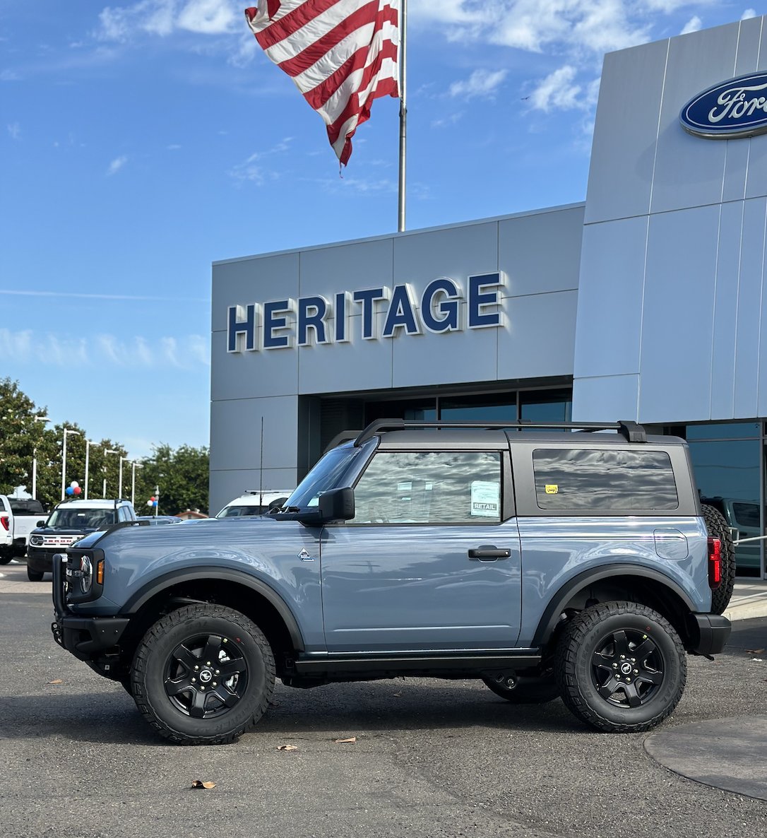 heritagefordmod's tweet photo. This two-door beast is ready for YOU 🤙

See Johnson for the keys! #Bronco #Ford https://t.co/hfWr6ZpNsk