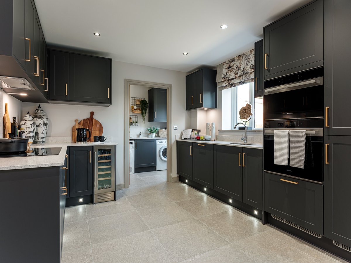duchyhomes's tweet image. Now open in Elwick - our stunning 4-bedroom show homes! Visit us to explore inside the beautiful Ripley and Farnley.
Book a viewing now - both show homes are open at Elwick Park every Thursday to Monday between 10am and 5pm.
duchyhomes.co.uk/developments/n…
#Elwick #ShowHome #NewHome