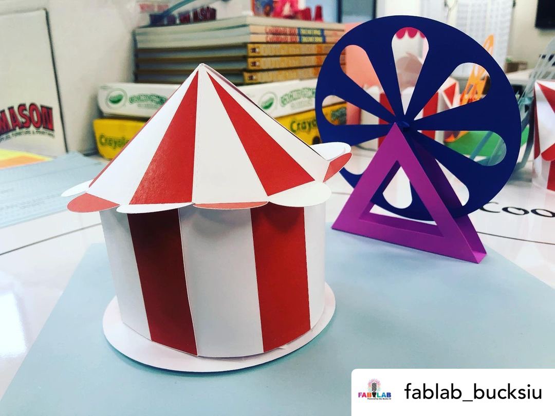 FableLearn's tweet image. Summer means a million different ways to have fun 🎪 🎡 
#CreateBravely from scratch OR find projects like these in our #FabMakerStudio Ready-Made Library!