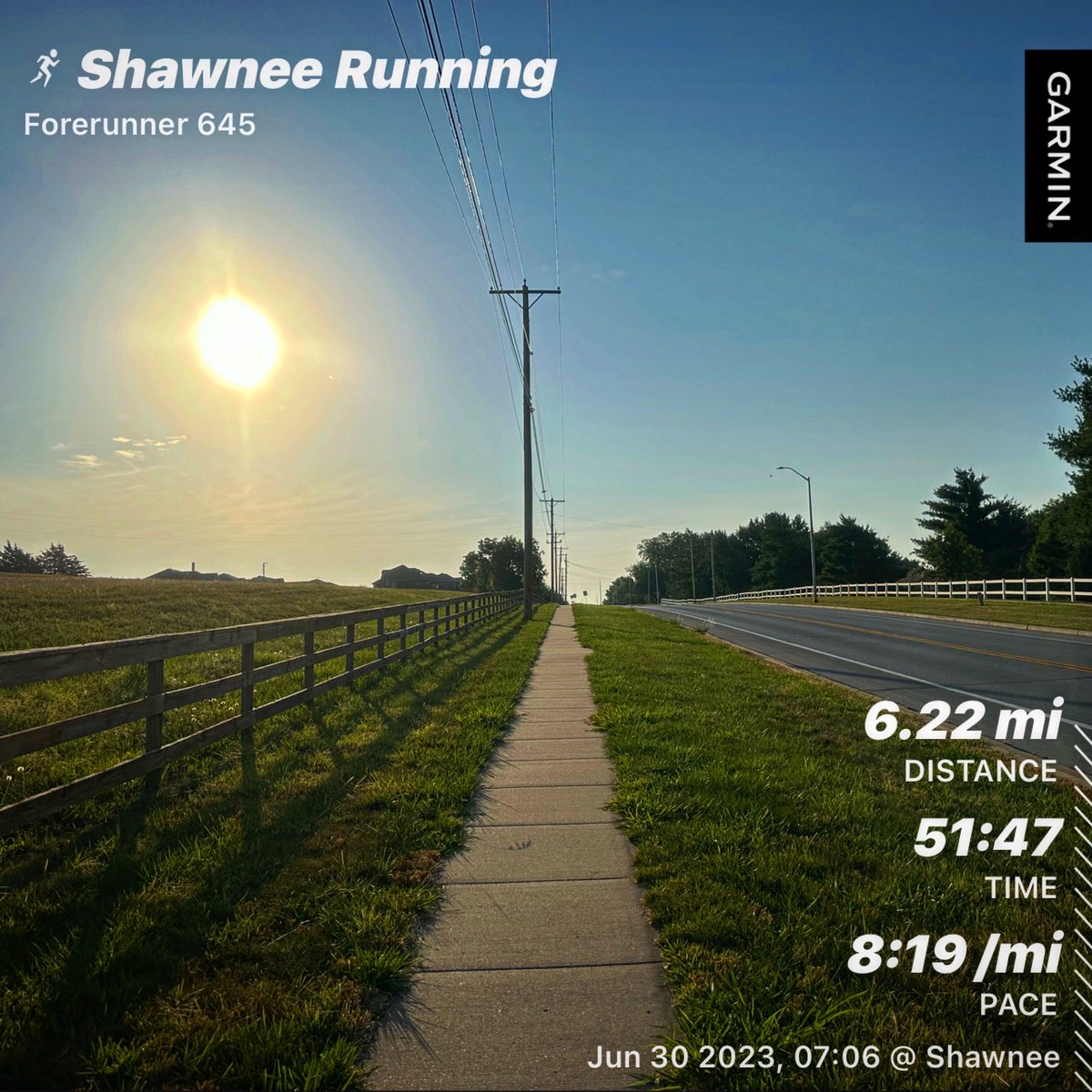 CJRomig's tweet photo. 'Mama always told me not to look into the eye’s of the sun, Oh but mama that's where the fun is'…
#Running #Training #MarathonRunning #MarathonTraining #GoodVibesOnly #TripLikeIDo #StayBusyChild #MyJourney #KansasRunning https://t.co/5b2bx4hnaM