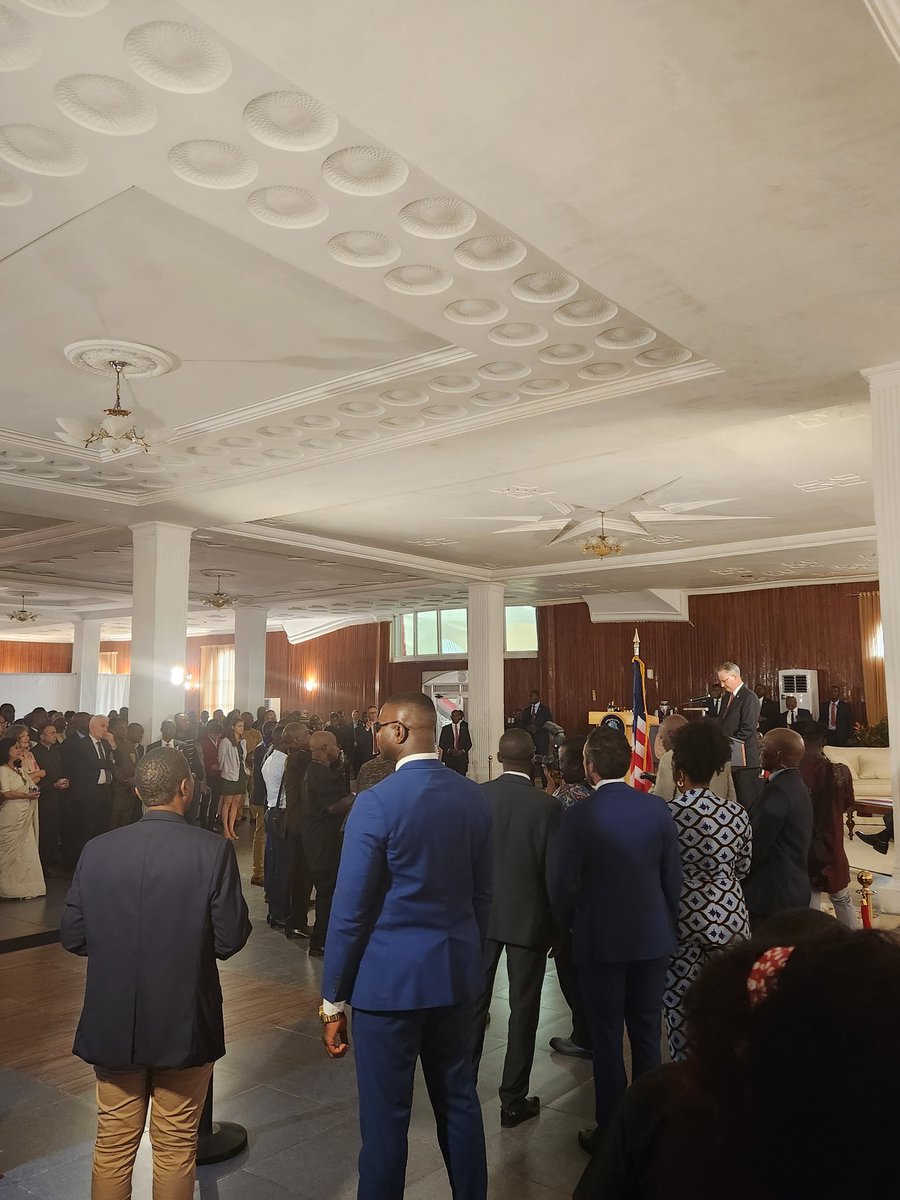 rsaembliberia's tweet photo. Yesterday, H.E. Ambassador @iqbalau_ represented #SouthAfrica 🇿🇦 at the #USA 🇺🇸 #Independence Day in #Monrovia, #Liberia 🇱🇷.  Ambassador engaged with Embassy friends &amp; partners &amp; to reconnect with Youth leaders, @banica_s. 

Diplomacy, engagement &amp; friendship at work! https://t.co/z3qqGY1jrM