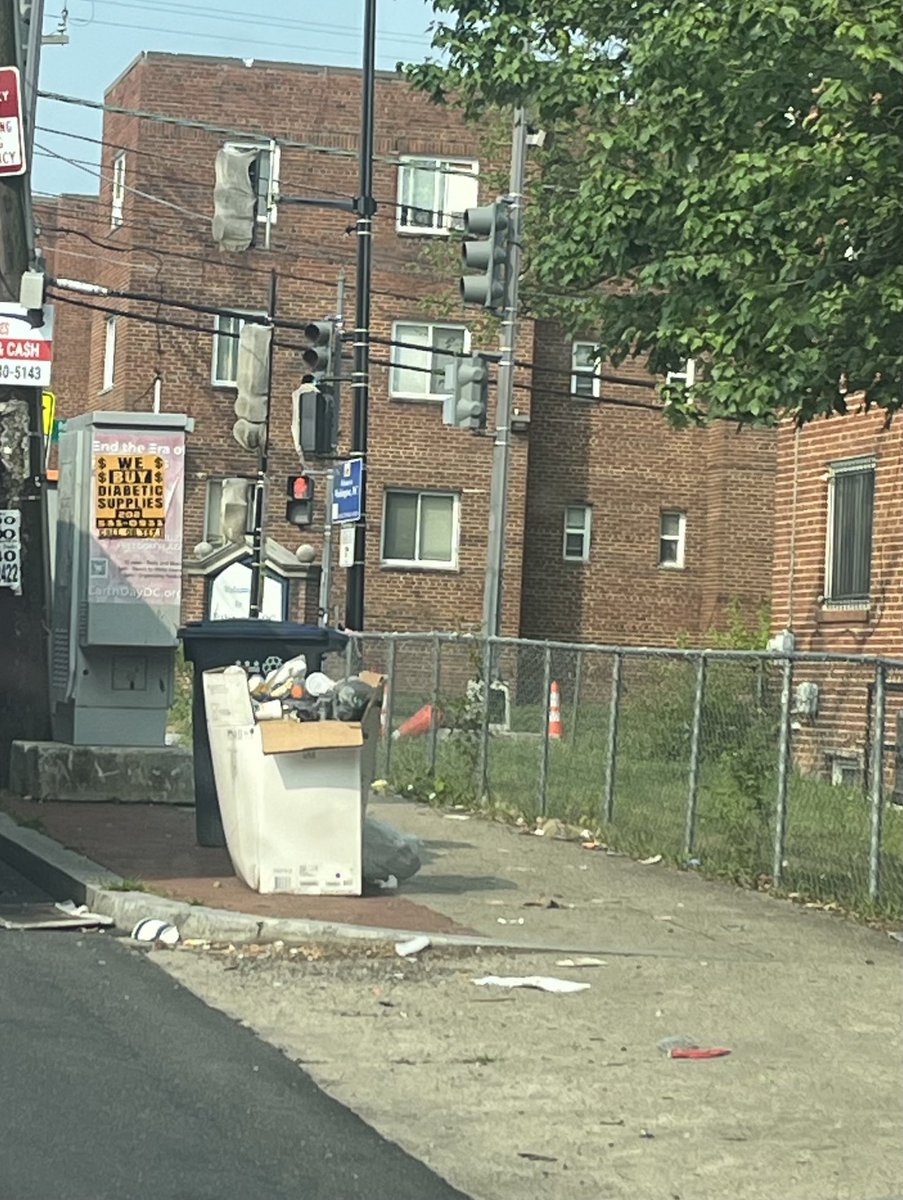 ⁦<a href="/311DCgov/">DC311</a>⁩ overflowing trash cans at Southern Ave and Wheeler Road. On both sides of Southern Ave.