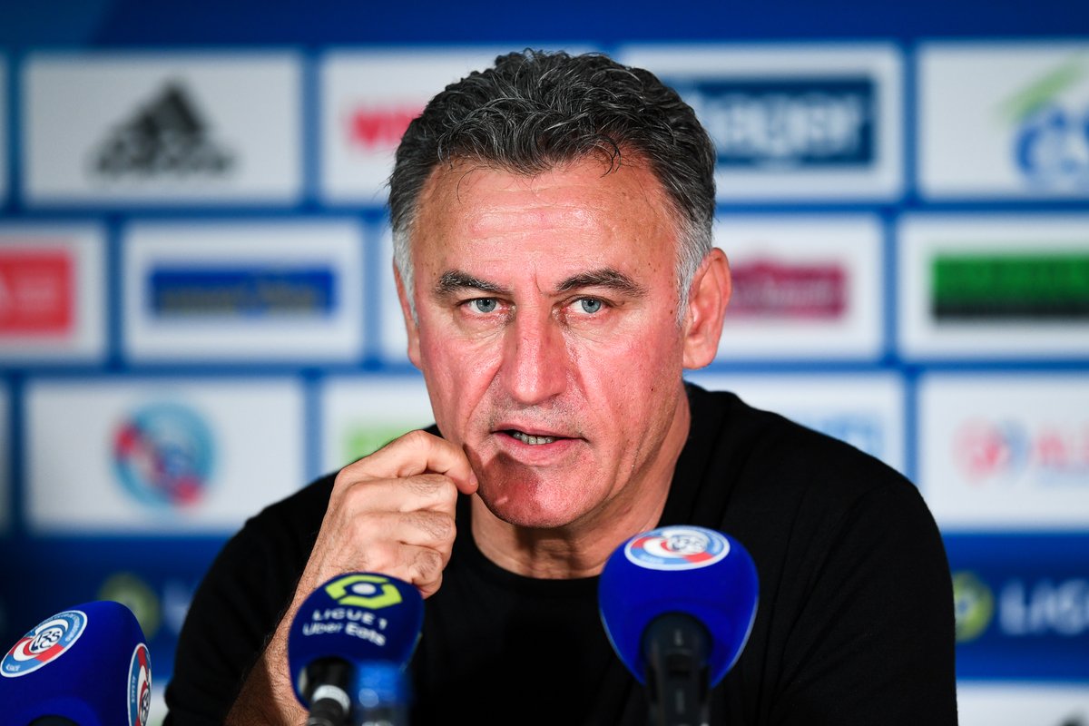 ActuFoot_'s tweet photo. 🚨 Christophe Galtier se trouve toujours en garde à vue.

Son fils est quant à lui sorti.

(@RMCsport) https://t.co/00sPVpEnQC