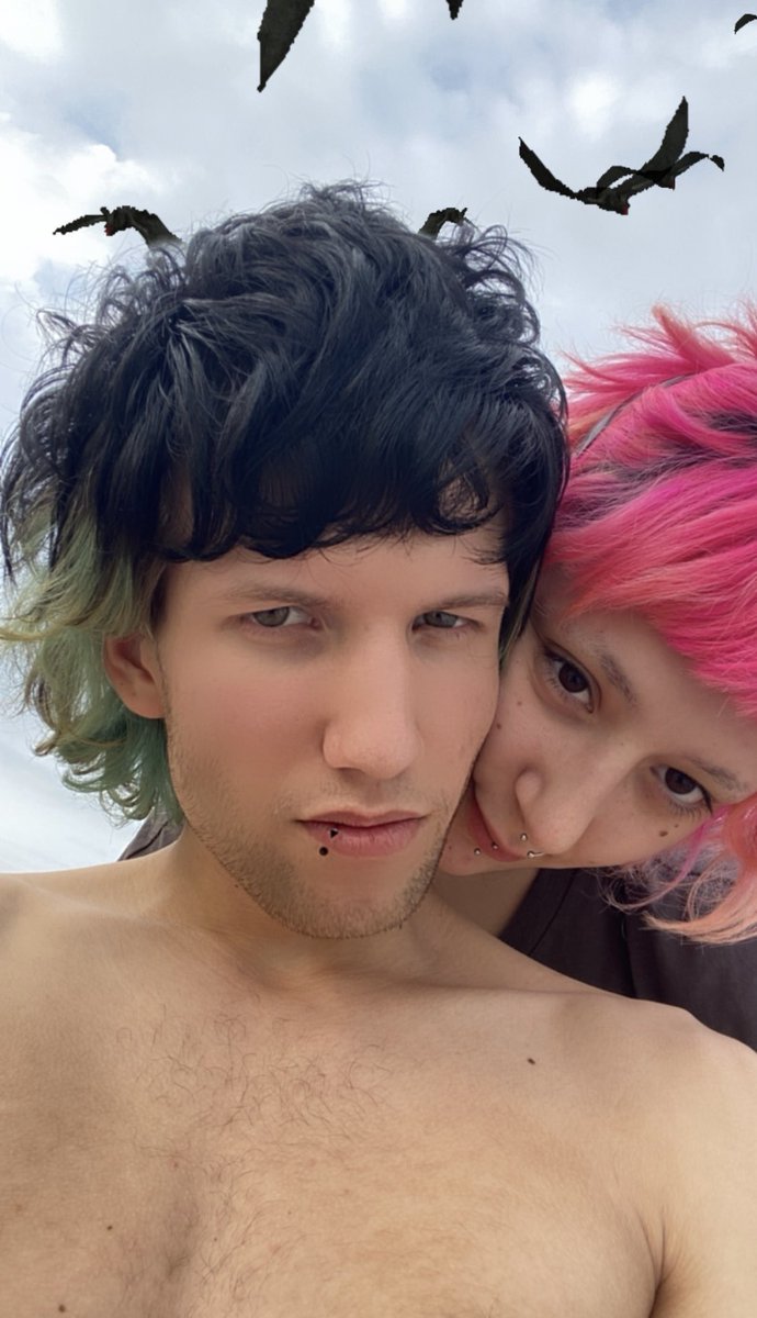 Volevo postare una nostra foto perché sì <a href="/festijessi/">Jessica</a>