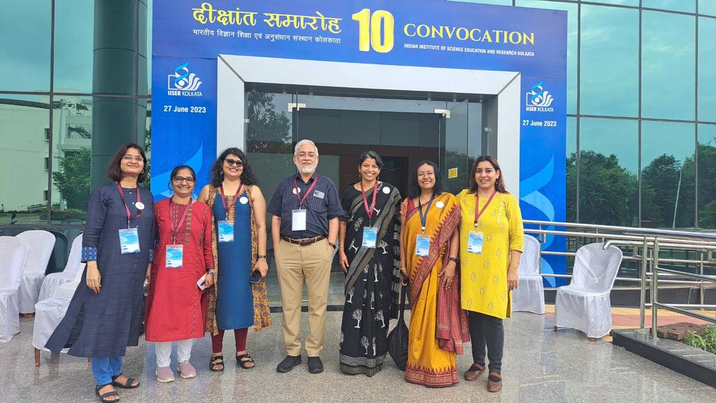 Vinita Gowda: Success has never been my weakness (@vinita_gowda) on Twitter photo And yay to the all women's team that organized #UB2023 under amazing challenges, and at a record pac...
So yay to #sumana & #anuradha who are not on twitter & <a href="/Abhadra7/">Anindita Bhadra</a>+ <a href="/minivets/">Manjari Jain</a> for being just awesome & <a href="/ragh_gadagkar/">Raghavendra Gadagkar</a> + #GeethaGadagkar for giving us a good reason to convene... And yay to the all women's team that organized #UB2023 under amazing challenges, and at a record pac...
So yay to #sumana & #anuradha who are not on twitter & <a href="/Abhadra7/">Anindita Bhadra</a>+ <a href="/minivets/">Manjari Jain</a> for being just awesome & <a href="/ragh_gadagkar/">Raghavendra Gadagkar</a> + #GeethaGadagkar for giving us a good reason to convene...