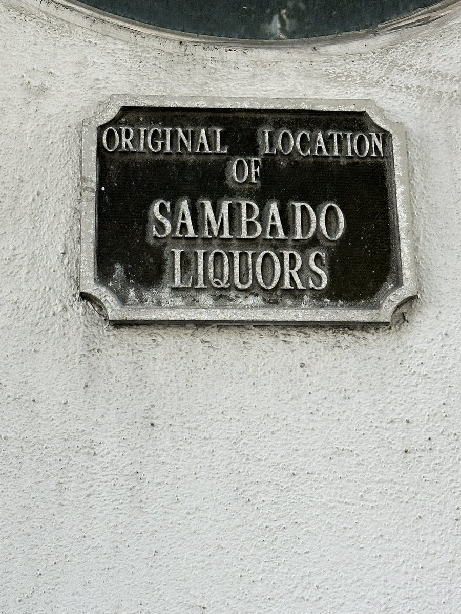 I always wonder about this sign on Russian Hill. Sambado must have been an epic liquor store or bar.