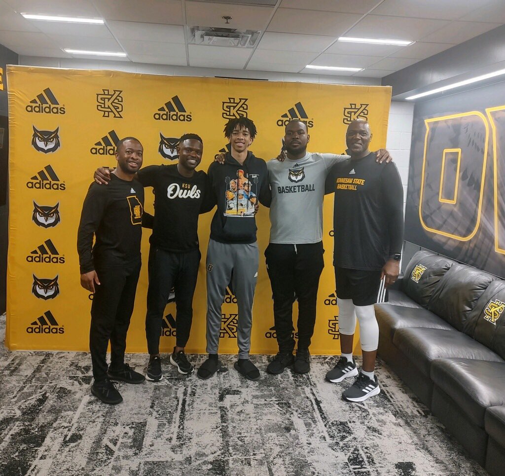 Thanks to <a href="/KSUOWLSMBB/">Kennesaw State MBB</a> for hosting <a href="/BucketboiJ/">Bucketboi_j</a> yesterday!!