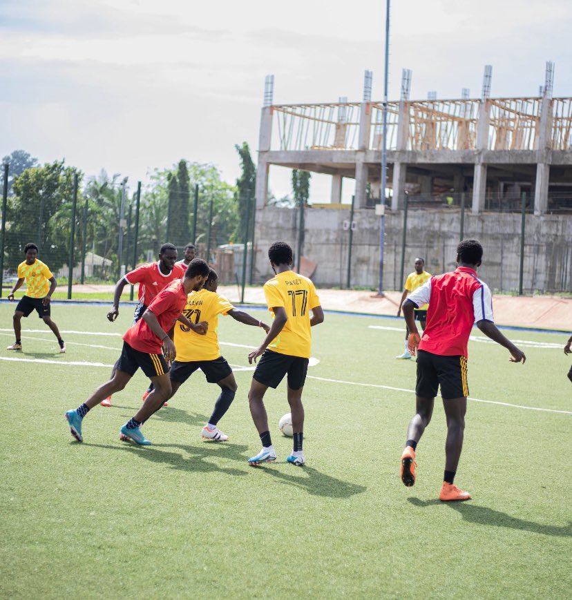 kubclc46313's tweet photo. Actions From our previous Win⚽️💛
#weplayaround
#Kubclcfc
@maxleaguecup https://t.co/5bpvR3oQa5