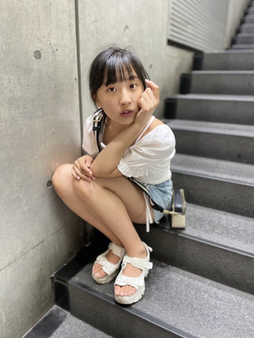 Twitterのコスプレ画像32