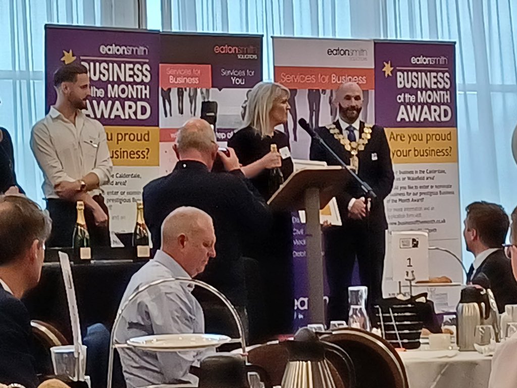 Delighted to attend the Eaton Smith Business of the Year Awards at the John Smith’s Stadium, congratulations to all the finalists & winners. @BizoftheMonth @EatonSmithLLP @MidYorksChamber @tradegovuk_NPH #Huddersfield