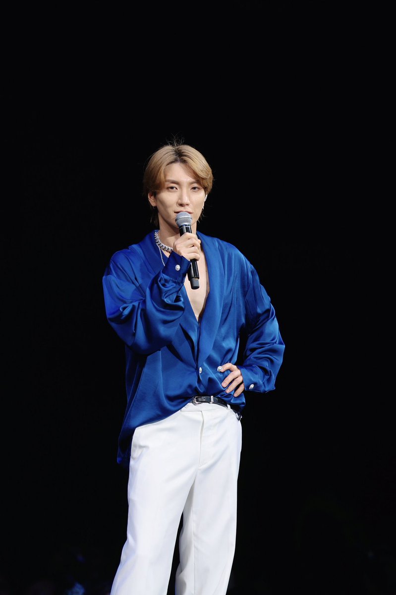 dearestddohae's tweet photo. Happy Birthday Leeteuk💙 @special1004

 #이세상에서_특별한리더_이특 #HappyLeeteukDay https://t.co/jlvqEB0MkE