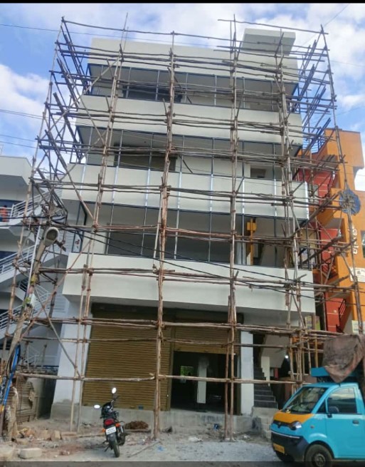 SumadhuBuildte1's tweet photo. Structural Glazing Frame Completed and started Framing for Acp Cladding.
#AcpCladding #Structuralglazing #Wallcladding #FrontElevation #Glasswork #Acpwork #Acpdesign #Commercialbuilding https://t.co/jSGUHnKdoc