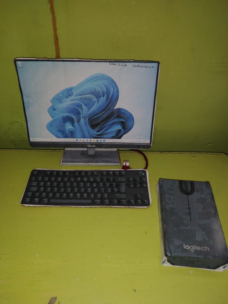 Our Experimento children are amazing. Some schools have no access to desktop computers or laptops for digital lessons. They did the next best thing and made prototypes that enabled them to meet the learning outcomes of identifying the parts of a computer. #STEAM #SDG4