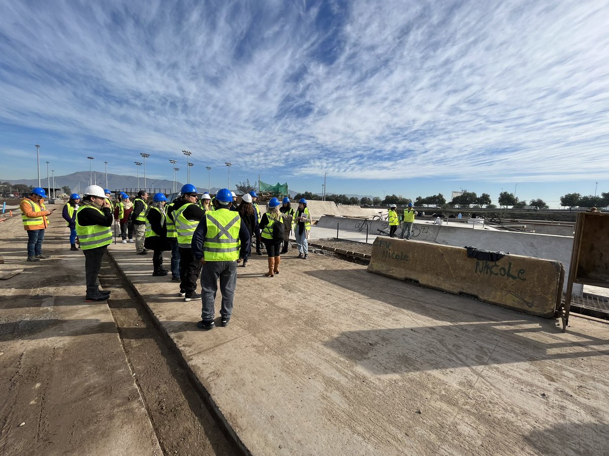 Parque Mapocho Río tweet media