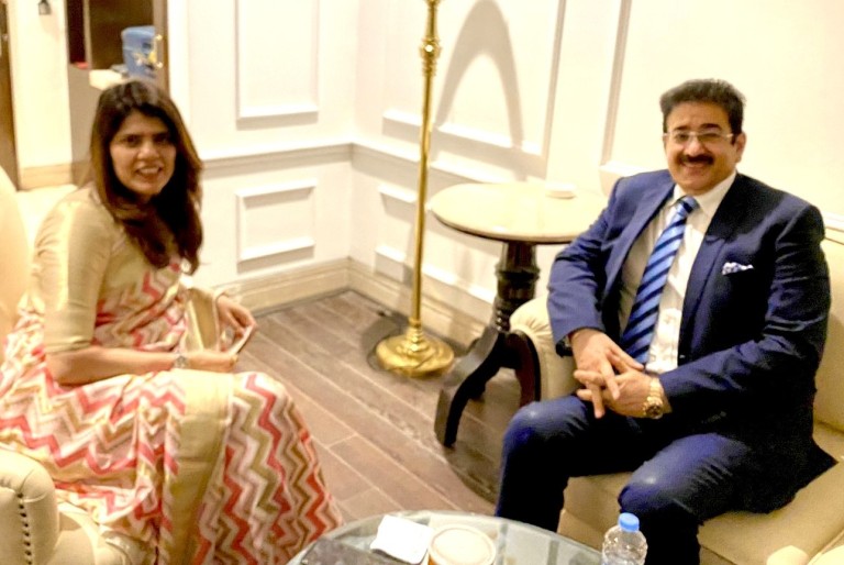 MedscapeIndia’s Fit India Movement Empowers the Nation’s Health and Well-being.
Dr Sunita Dube in Conversation with Dr. Sandeep Marwah at Vigyan bhawan
New Delhi, June 30, 2023 – MedscapeIndia, a non-profit organization committed to healthcare and social empowerment.