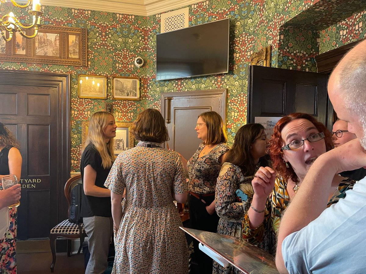 medicalmuseums's tweet image. This was followed by a committee and member update and then onto drinks nearby.

Thanks to the Royal College of Surgeons for hosting as and many thanks to everyone in the network the came along!
#LMHM #medicalmuseums