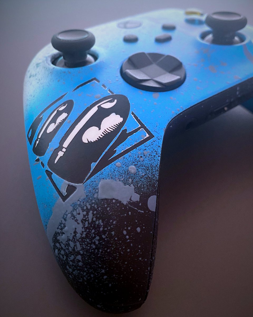modest_designs_'s tweet photo. Rainbow Six X Bullet Bill
Xbox series controller
#custompaint #customart #customxboxonecontroller #xboxcontroller #xbox #gamingmods #customcontroller #customgamingsetup #rainbowsixsiege #rainbowsix #bulletbill https://t.co/LNTxsPVIns