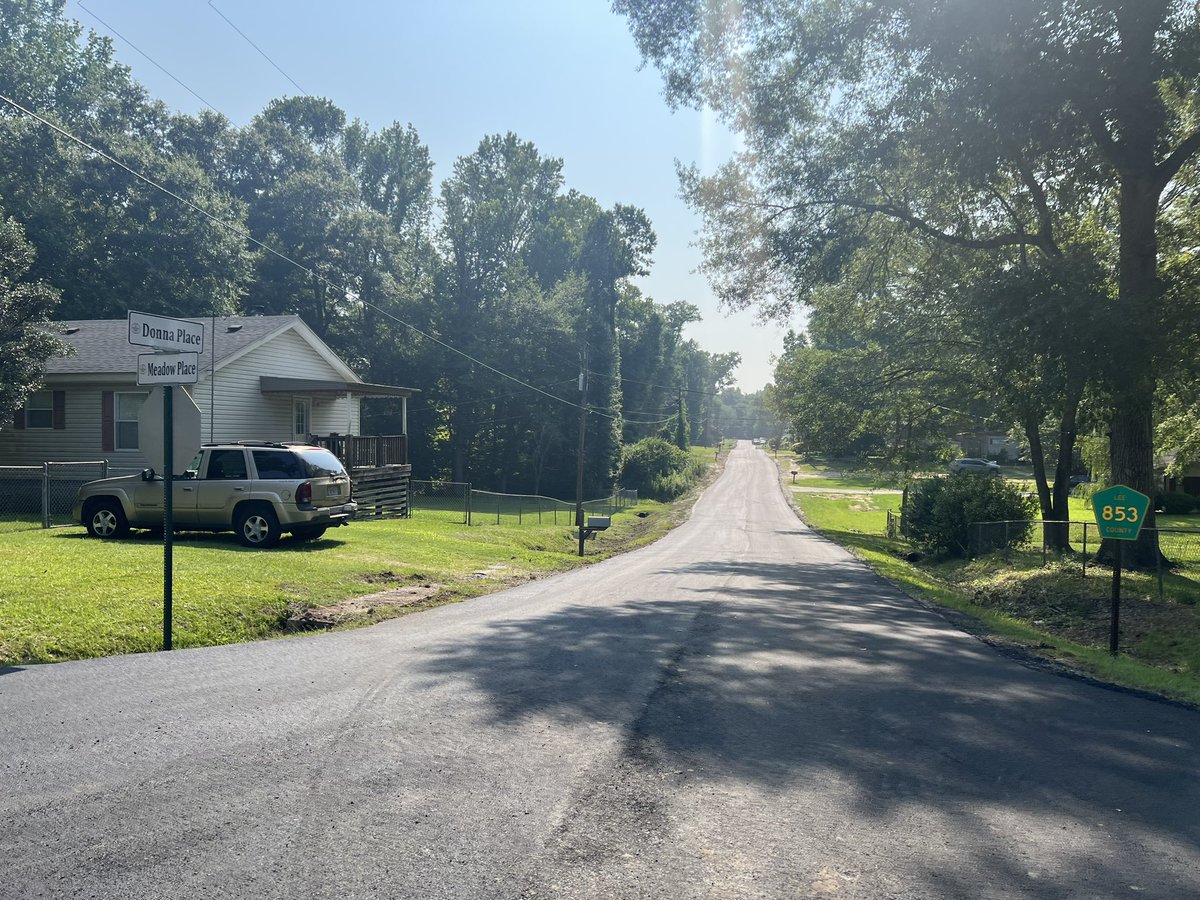 MeetMeAtTheStation tweet media