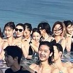 suusyzzy's tweet photo. zoom in sooji ! (there are other shot like the last pic but it's only her back </3) https://t.co/p0z9TgkH9q