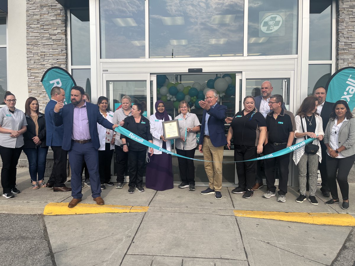 SMALL BUSINESS GRAND REOPENING ✨ | Congratulations to Rexall Pharmacy on the grand reopening of their store, located at 9 Pine Street North.