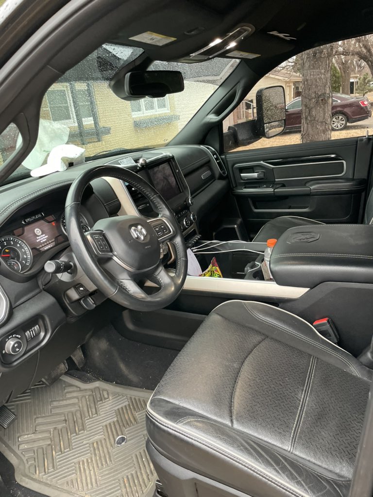_DevonLimas's tweet photo. I know the truck market is crazy right now so going to throw this out there for them twitter farmers looking for a reliable, super clean 6.4 hemi, midnight edition Laramie pickup, 43k miles on it shoot me a message for more details! https://t.co/L9BdRGC9Pd