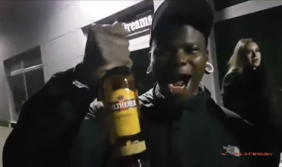 Navy🪼 tweet media