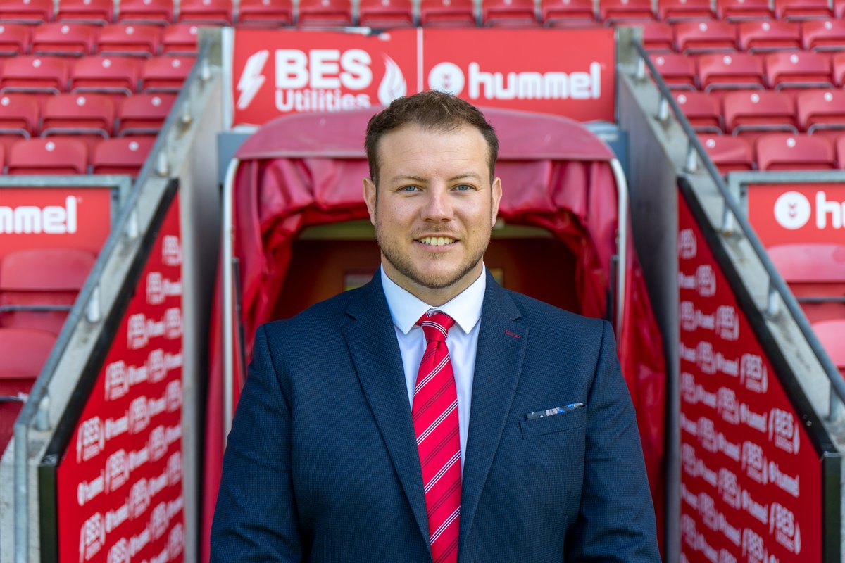 FTFCCommunity's tweet photo. 𝗙𝗹𝗲𝗲𝘁𝘄𝗼𝗼𝗱 𝗧𝗼𝘄𝗻 𝗖𝗼𝗺𝗺𝘂𝗻𝗶𝘁𝘆 𝗧𝗿𝘂𝘀𝘁 𝗮𝗿𝗲 𝗱𝗲𝗹𝗶𝗴𝗵𝘁𝗲𝗱 𝘁𝗼 𝗮𝗻𝗻𝗼𝘂𝗻𝗰𝗲 𝘁𝗵𝗲 𝗮𝗽𝗽𝗼𝗶𝗻𝘁𝗺𝗲𝗻𝘁 𝗼𝗳 𝗝𝗼𝗵𝗻 𝗛𝗮𝗿𝘁𝗹𝗲𝘆 𝗮𝘀 𝗖𝗵𝗶𝗲𝗳 𝗘𝘅𝗲𝗰𝘂𝘁𝗶𝘃𝗲 𝗢𝗳𝗳𝗶𝗰𝗲𝗿 ✨

Please see the article below for more info 👇

#OnwardTogether┃Read More ➡️ https://t.co/sZcGWU8PZh