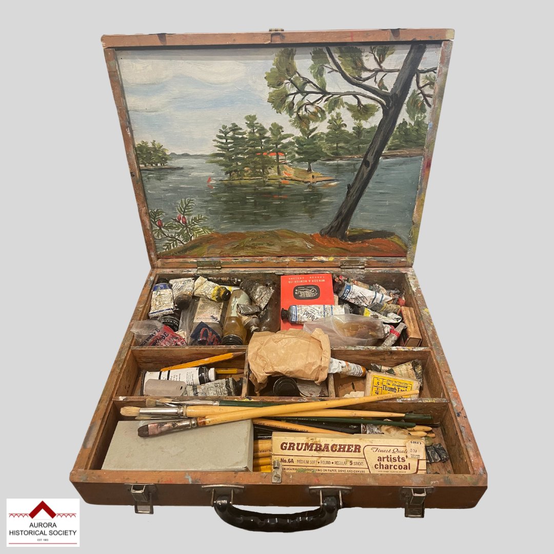Aurora_HS's tweet photo. #CollectionsCorner Many of the Hillary's were artists; visual, performing, and musical. This   painting kit belonged to Nora Hillary and showcases her love for sketching, charcoal drawing, and painting. https://t.co/dfjkMgYbyf