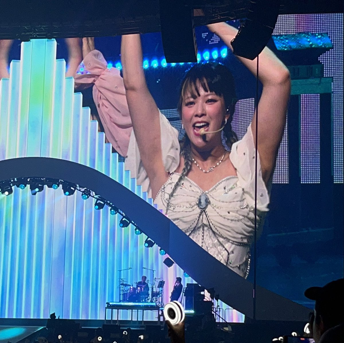 ohmykoobii's tweet photo. you have stolen my heart ooh yaa 💕
#READYTOBE_IN_CHICAGO_D2 #RTBinChicago #TWICE_5TH_WORLD_TOUR #Jeongyeon https://t.co/Qy1Ybb6ank