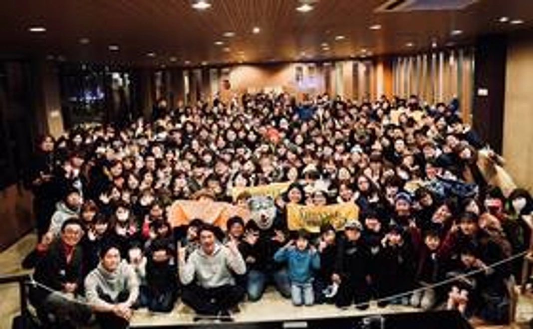 gaugaufukkou's tweet photo. 東日本大震災ヲキッカケニ福島ノ子供達ヲ一緒ニ支援シテキタ仲間ノ #七島なお ガ【福島市議会】ニ出馬スル事ニナッタトノ報告。

福島市内ニアル街中広場デノイベントヤチャンスクデノ活動ヲ私達ト一緒ニズット支エテキタ仲間。

是非福島市ノ方ガ周リニイマシタラ『良い奴』ッテオ伝エクダサイ🙏 https://t.co/laV3xanbCP
