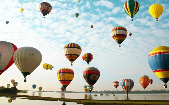 Siendo un éxito rotundo el año pasado, el festival del globo de Hermosillo, logró tener un aforo de 25 mil personas; este año la misión es reunir a 35 mil asistentes que quieran “agarrar vuelo”.
<a href="/Mariannamagos/">Marianna Magos</a> 
Conoce más 👇
lideresmexicanos.com/noticias/hermo…