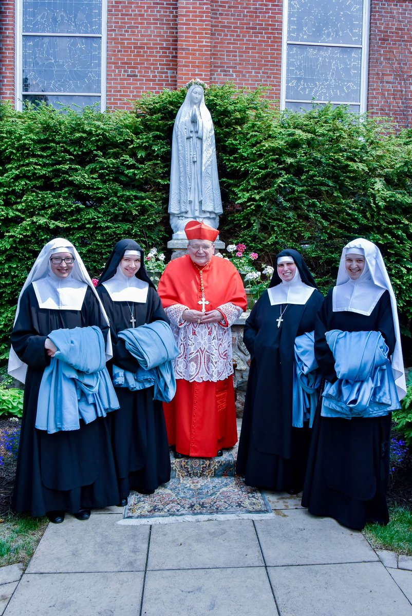MaryOratory's tweet photo. A very Blessed and HAPPY 75th BIRTHDAY to His Eminence, Raymond Leo Cardinal Burke!
#friend #father #prince #prelate #cardinal #birthday #celebrate #love https://t.co/vyKnb8tbko