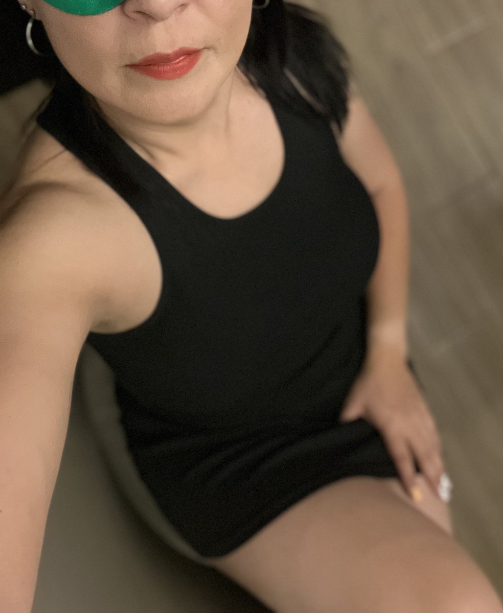 floranita0203's tweet photo. https://t.co/uuDeltQApe
https://t.co/lIjjlw5mzs
#viernesdelabios
#ViernesDeSeducciรณn
#onlyfansbabe
#onlyfans
#friskchat
#loyalfans
#sugarfans
#loverfans https://t.co/Qw54ebaHJt