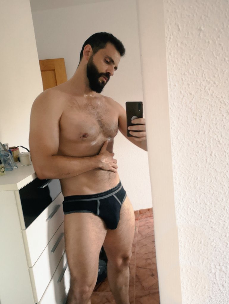#HUOMOS #LOVEISLOVE #GAY #STOPHOMOFOBIA #LGBTQ #LGBTQIA #PRIDE #PRIDEMONTH 
By  <a href="/JoseNavarro_alm/">Jose Zuhayr</a> 🏳️‍🌈👇