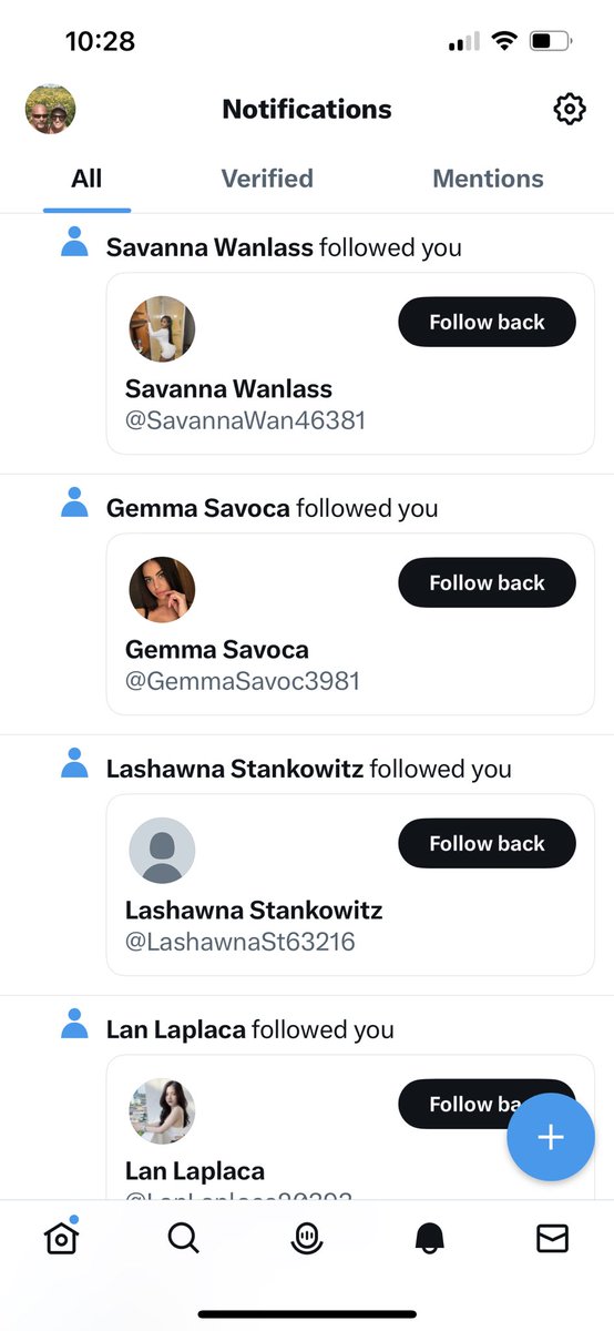 CarsonHalsall's tweet photo. Every time I log on.. out of hand. https://t.co/iRRV1h22rd