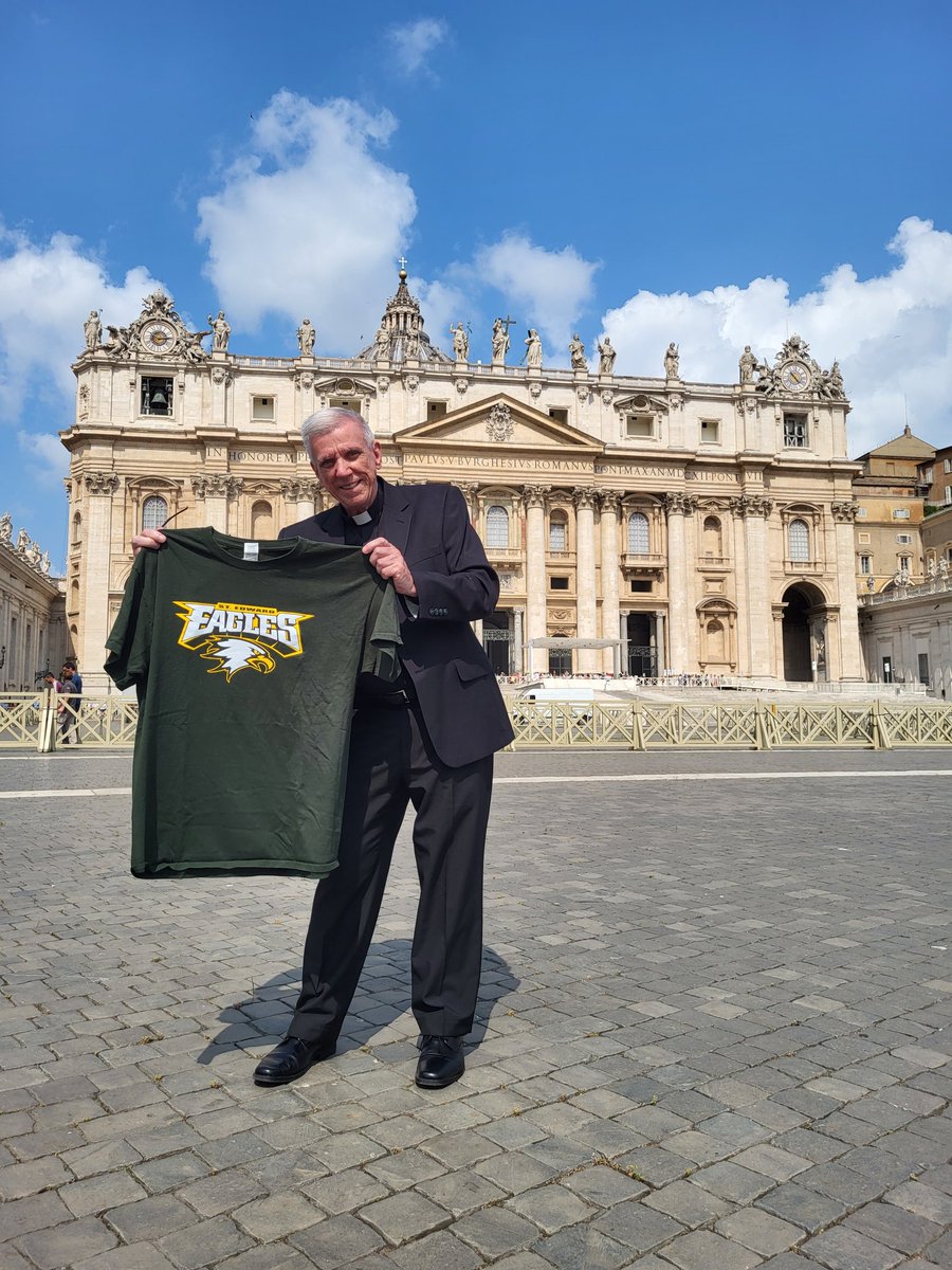 neilmaccarthy's tweet photo. On this final day of school, huge thanks to all the amazing teachers and support staff. From Rome's St. Peter's Square today, @archtoronto Msgr. Pat O'Dea gives a special shout out to one of his parish schools, @TCDSB St. Edward Eagles . Thanks for a wonderful year! https://t.co/KNkK2Gy1Hw