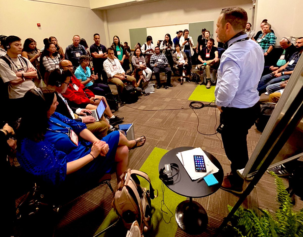 Storytime Capital (@storytimevc) on Twitter photo We had a packed house at #Collision2023 for our roundtable discussion led by Managing Partner Neil Grunberg. There is so much innovation happening in #FutureOfWork! We had a packed house at #Collision2023 for our roundtable discussion led by Managing Partner Neil Grunberg. There is so much innovation happening in #FutureOfWork!