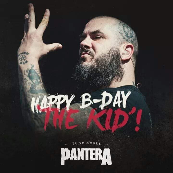 Phil Anselmo: 55 years! 
Happy birthday to the biggest headbanger in history! 