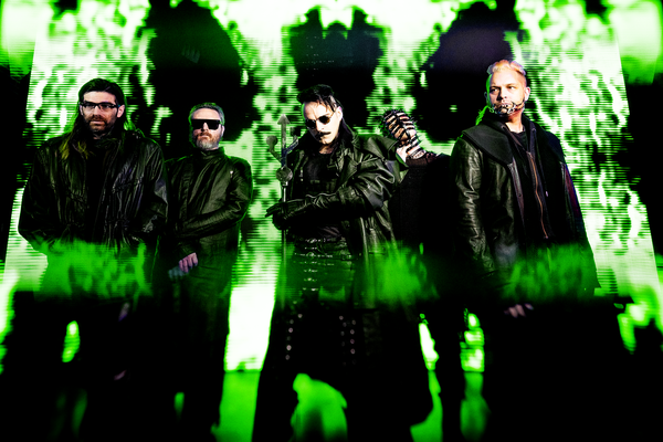 3TEETH Announces New Album EndEx Out September 22 Via @centurymedia First Album In 4 Years Features Several Tracks Produced By DOOM Composer Mick Gordon Band Shares New Track Scorpion youtube.com/watch?v=P5LlUe… @threeteeth @Skateboardmkt