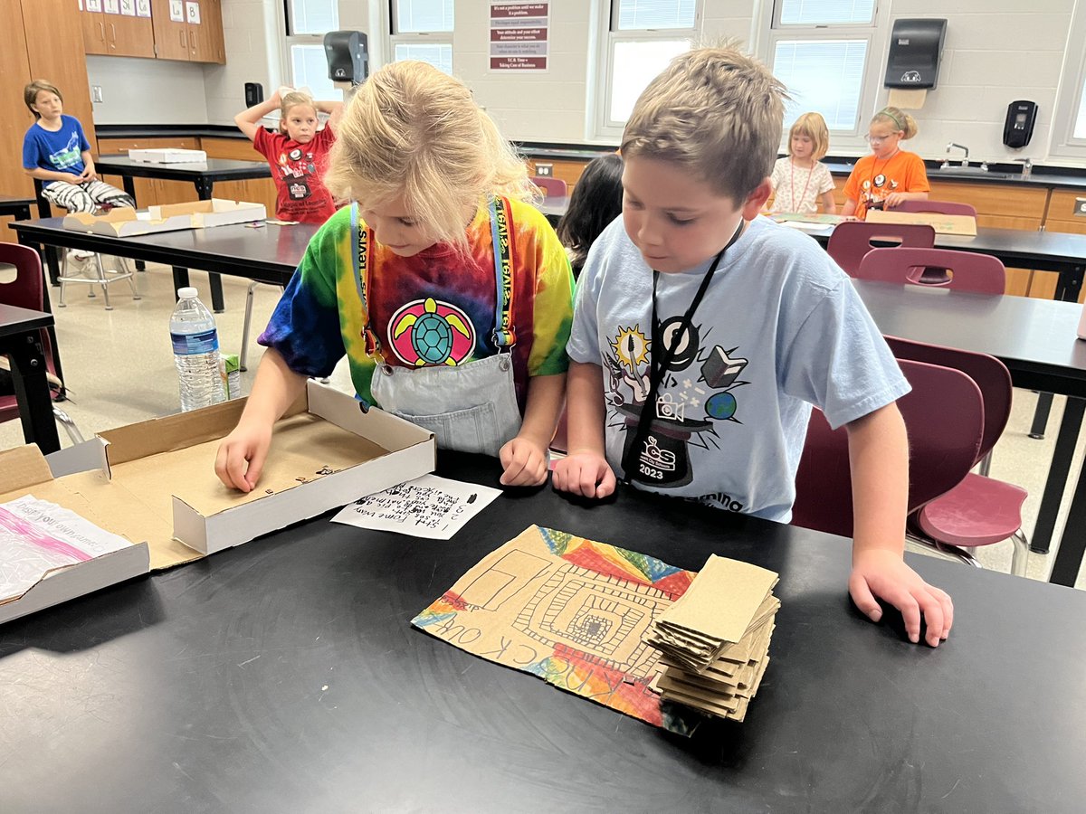 MrsRaughsClass's tweet photo. Sharing our games with another 2nd grade group. It was so fun to see what others created at Count Me In Camp this week 🤩 #TheMagicofLearning https://t.co/1dV2ZbDlIi