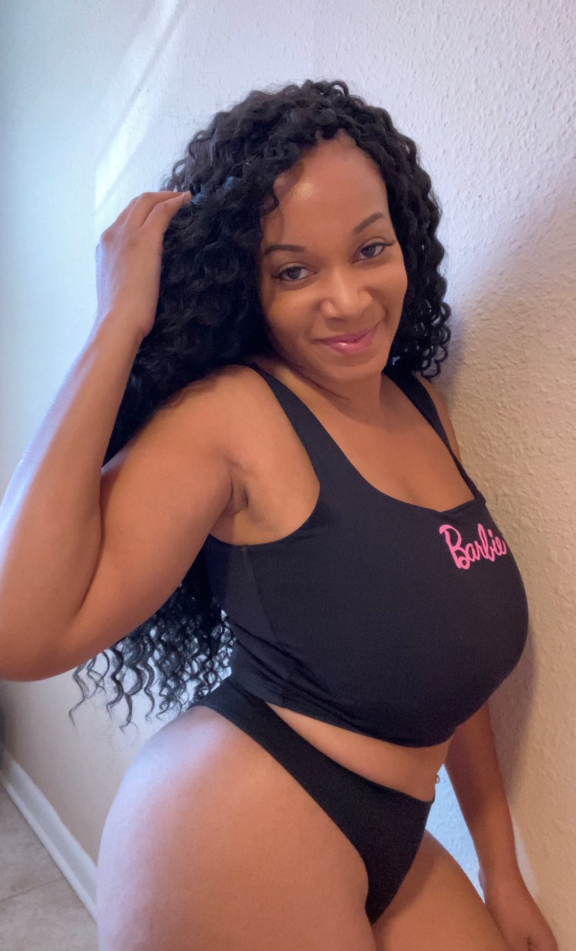 Leila4Play on Twitter: "Link in bio | Rt if you’d like to play with me #barbiecosplay #