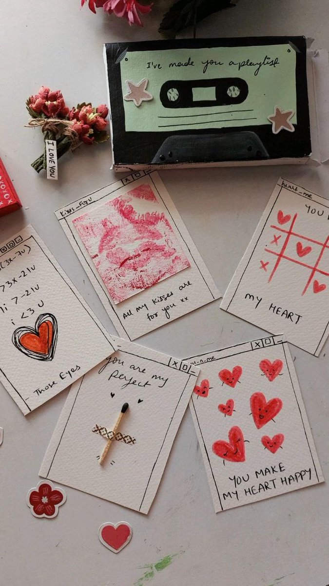 Selesaraya's tweet image. 🎁 ： @clericius.

⠀⠀ tau tidak, siapa orang bodoh yang hampir melewatkan ulang tahun pacarnya sendiri cuma karena bingung harus memberi kado apa? andai kata sudah menikah, mungkin aku ga perlu pusing dan langsung menyerahkan diriku sebagai kado. 😋