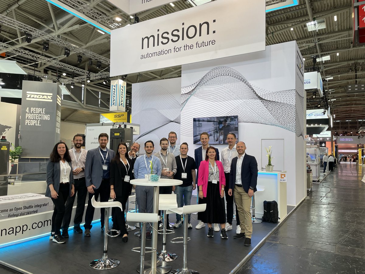 KNAPP_AG_de's tweet photo. A successful week at the @automaticafair is coming to an end. We say THANK YOU to the numerous, interested visitors and the great conversations, as well as to the dedicated colleagues for their commitment! See you again 2025! #valuechaintechpartner #weareknapp #teamwork https://t.co/qflRg60MCS