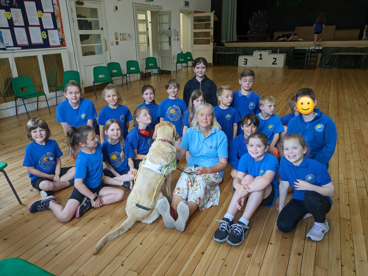 Our Charity Committee pupil group meeting Hilary Lester and Portia, her guide dog after an informative assembly from them. We have raised money for #guidedogscymru this term. <a href="/GuideDogsCymru/">Guide Dogs Cymru</a> <a href="/CantrefPrimary/">Cantref Primary School</a>