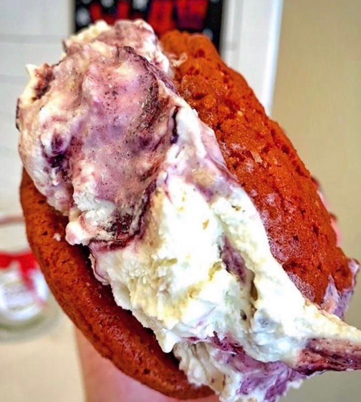 🇺🇸It’s 4th of July Weekend! The Truck is at Dewey Square today &amp; The Greenway Carousel Sat &amp; Sun! Bakeshops are taking Cookie Platter &amp; Cookie Cake orders! Be sure to order for your 4th of July celebration! Patriotic colors for M&amp;M, Bday &amp; Sugar cookies!🇺🇸