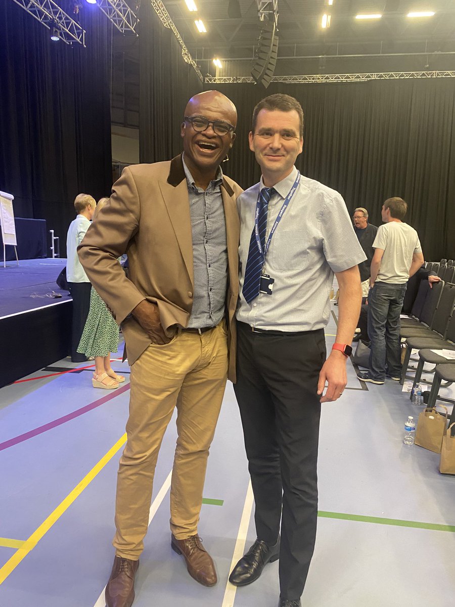 Fabulous day @embarkfed conference 
Certainly #LoveLearningLoveLife especially with @krissakabusi and memories flooding back of that relay win. Had to get a photo @andilynch @brummydl1979