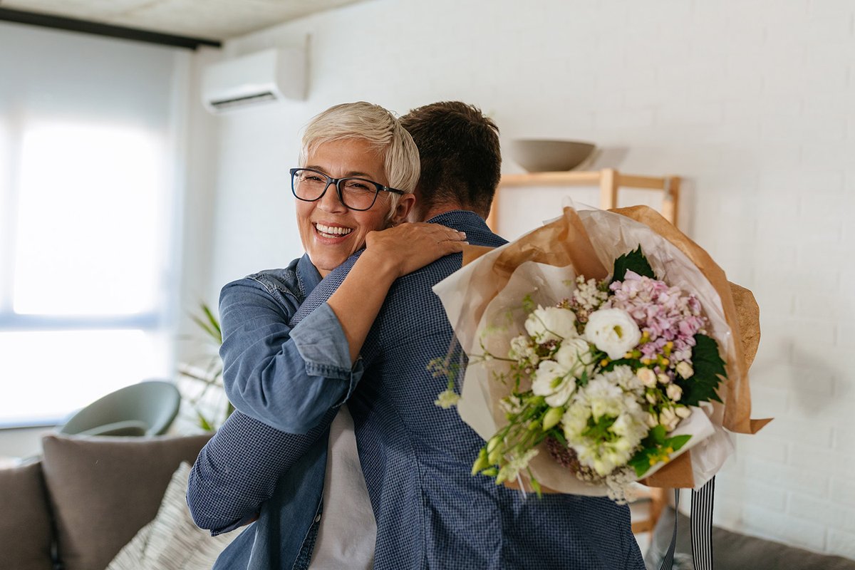 When your loved one comes home after staying in a skilled nursing facility, there are several considerations you should think about. Home safety, medical care, and ongoing support can all impact the transition. Learn more in our online resource blog! bit.ly/3CJpU41