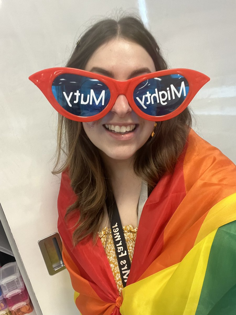 Did someone say summer?!☀️ Thanks to <a href="/AuchmutyHS/">Auchmuty High School</a> for the best year. I learned loads, met fab colleagues, and had the privilege of teaching the most amazing yp! Will miss my dept tons but won’t be far🥹 Team Mighty Muty always💜<a href="/MrKellyPTC/">AHS Social Subjects and RMPS</a> <a href="/MissHMoffat/">Mrs Ewing</a> <a href="/ahs_jackson/">MrsJacksonAHS</a> <a href="/MrCarstairs_/">Mr Carstairs</a>