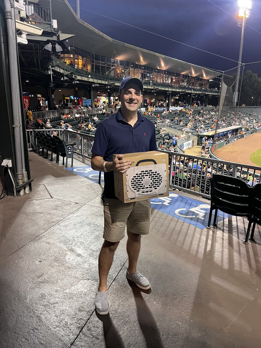 We had some fun last night for our Tank Top giveaway presented by <a href="/Clubtails/">Clubtails</a> and the <a href="/TurtleboxAudio/">Turtlebox Audio</a> Speaker Giveaway! Thanks to everyone that came out! 

Tonight is Youth Sports Night, so Lil’ Crumbs Kids members will get in FREE! 

Lil’ Crumbs Sign Up: tinyurl.com/3mj8tyy9