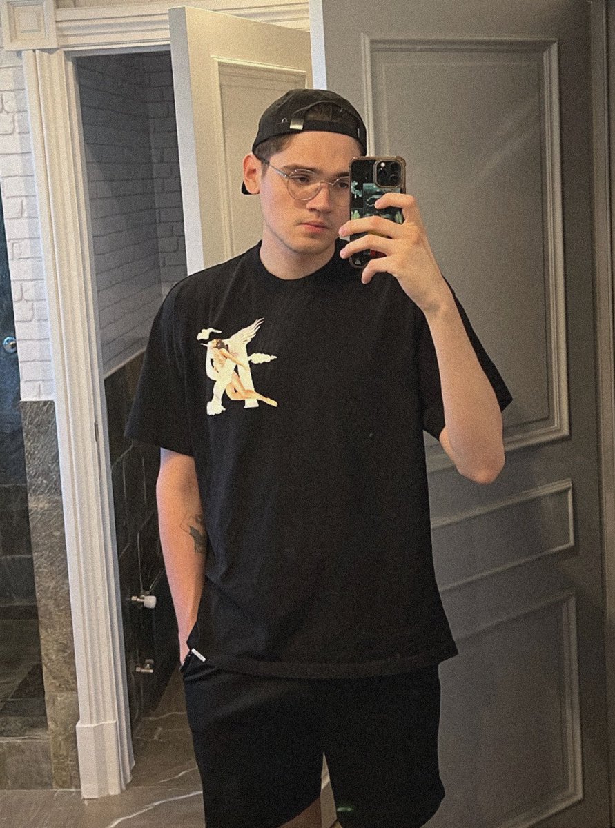 ElMariana🤙🏻 tweet media